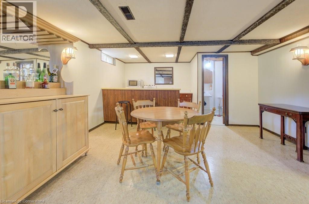 Photo 12 of 496 Franklin Street N, Kitchener ON