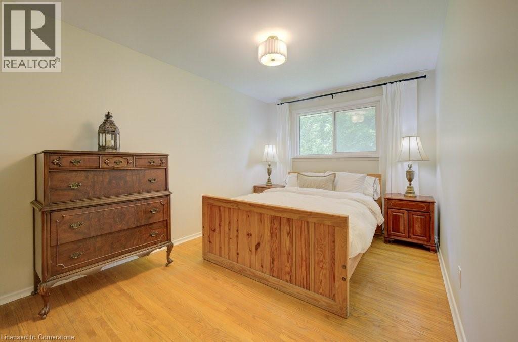 Photo 10 of 496 Franklin Street N, Kitchener ON