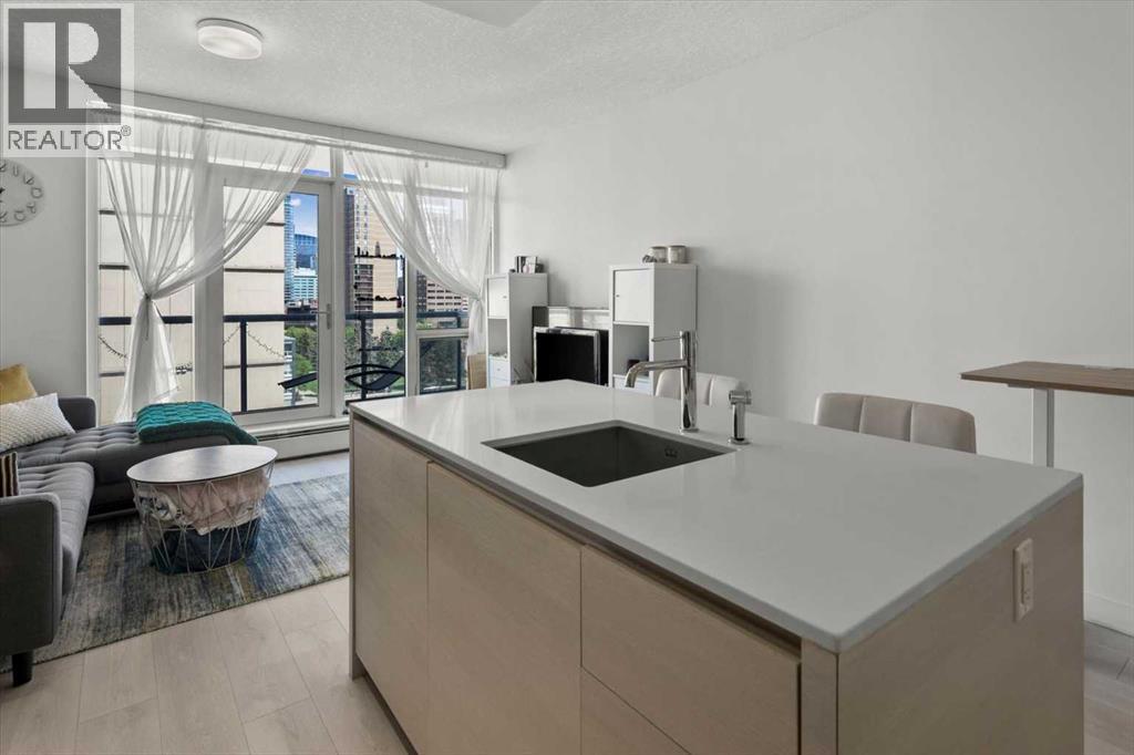 Single Family House for Sale in    Street SW Beltline Calgary 