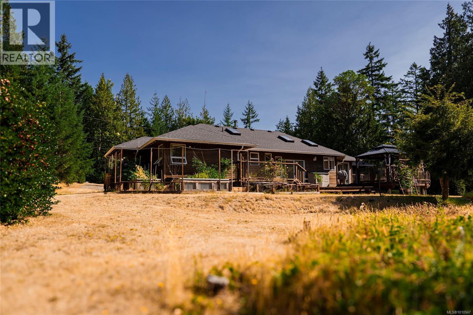Photo 22 of 7185 Royal Dr, Lantzville BC