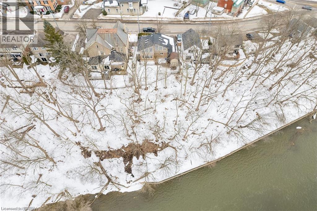Photo 41 of 38 Grand River Street S, Paris ON