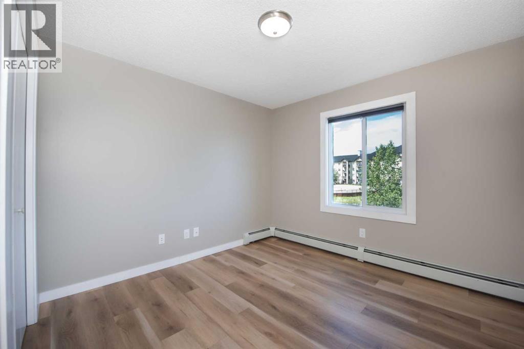 Photo 27 of 6204 304 Mackenzie Way Sw, Airdrie AB