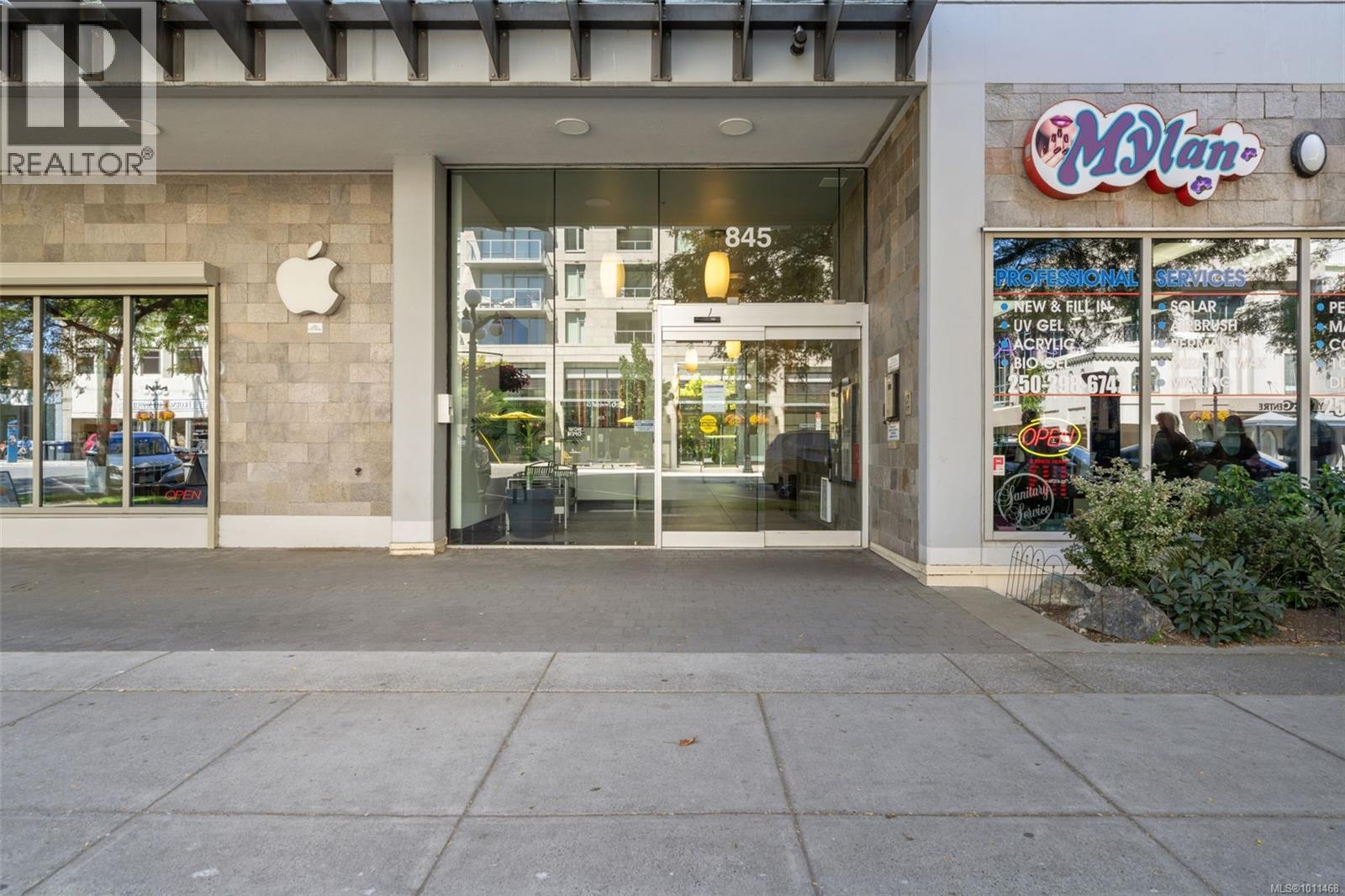 Photo 18 of 210 845 Yates St, Victoria BC