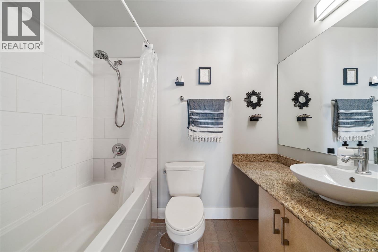 Photo 15 of 210 845 Yates St, Victoria BC