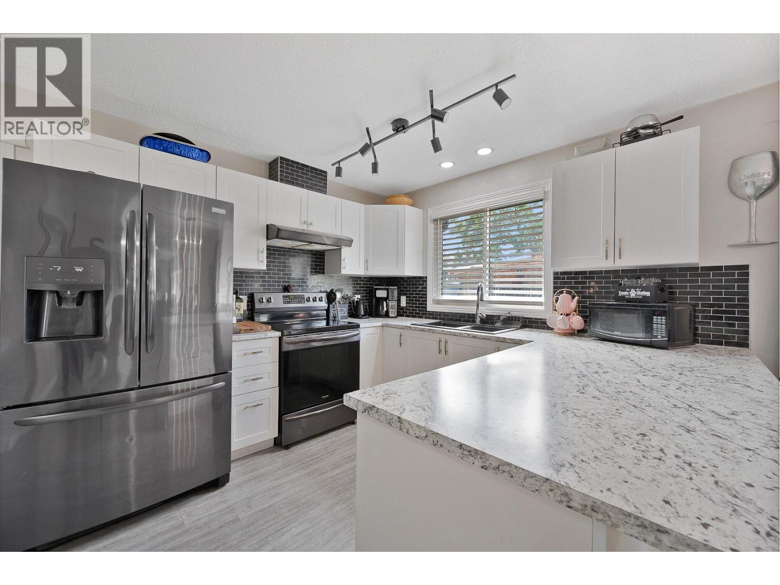 Photo 7 of 2305 39 Street, Vernon BC