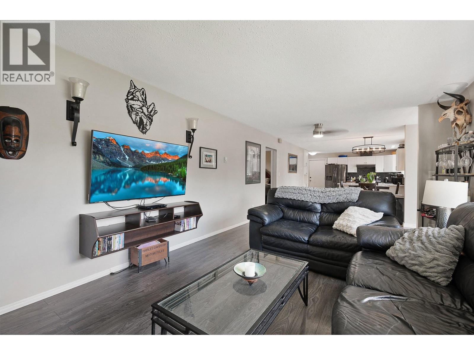 Photo 5 of 2305 39 Street, Vernon BC