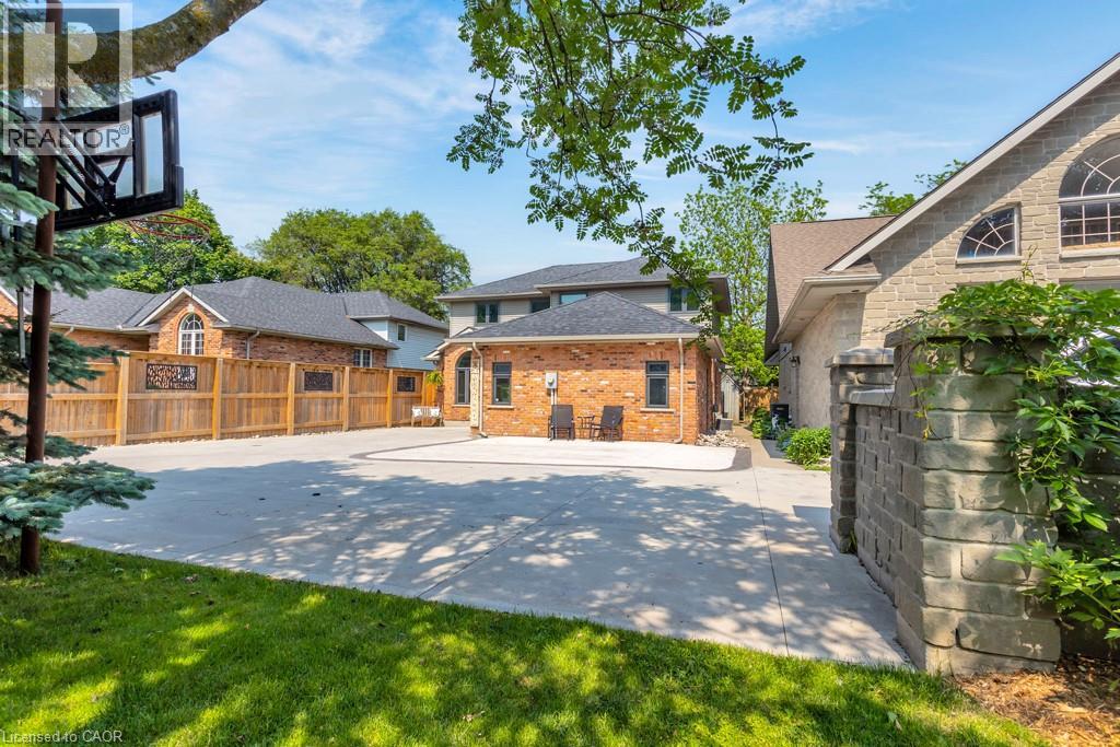 Photo 7 of 510 Mornington Street, Stratford ON