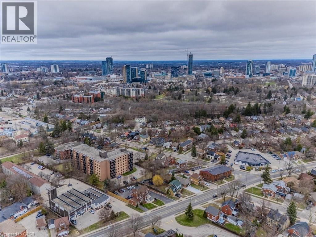 Photo 11 of 29 West Avenue Unit 311, Kitchener ON