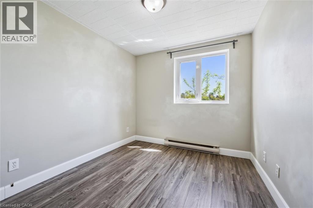 Photo 36 of 29 West Avenue Unit 311, Kitchener ON