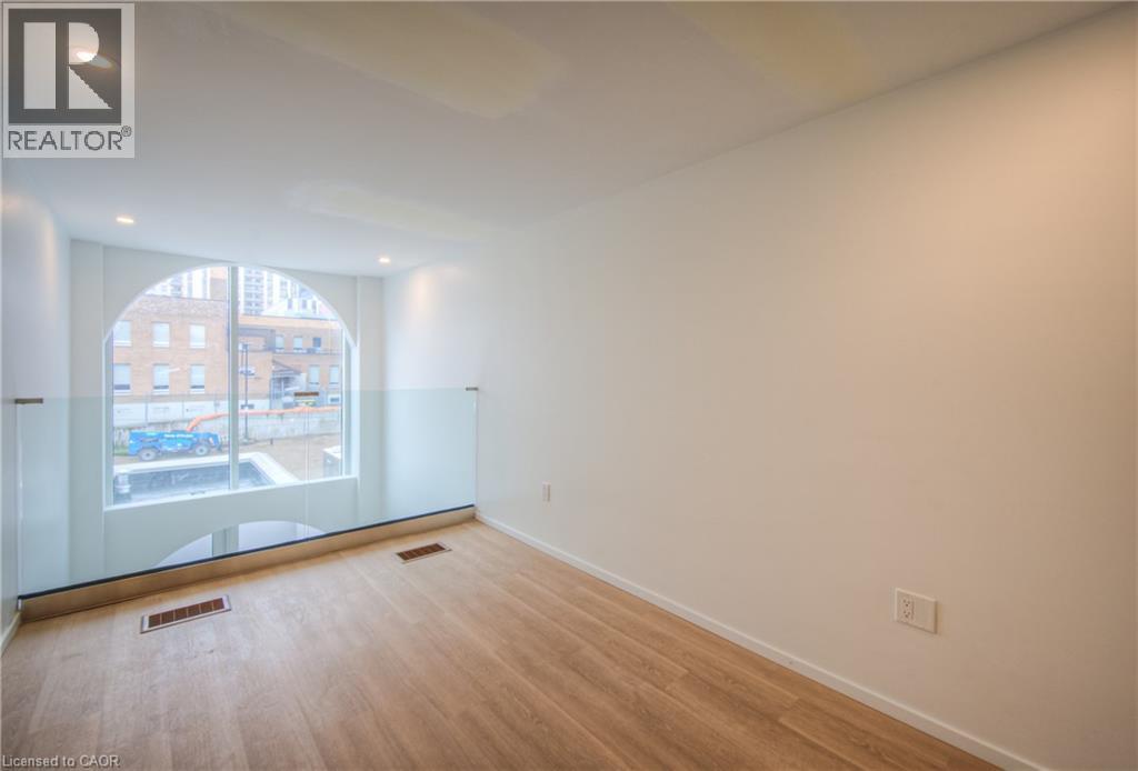Photo 13 of 26 King Street E, Kitchener ON