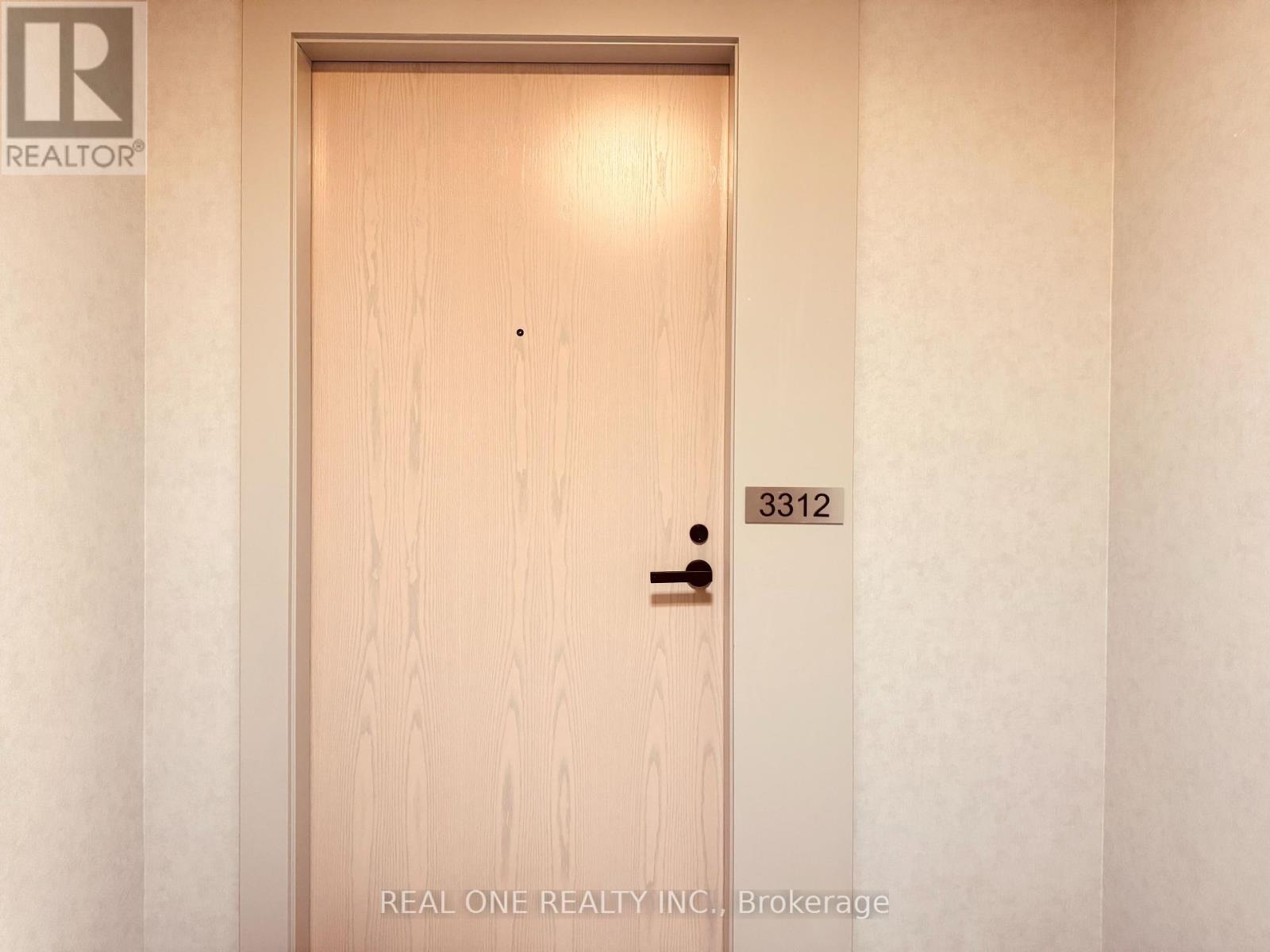 Photo 1 of 3312 28 Interchange Way, Vaughan ON