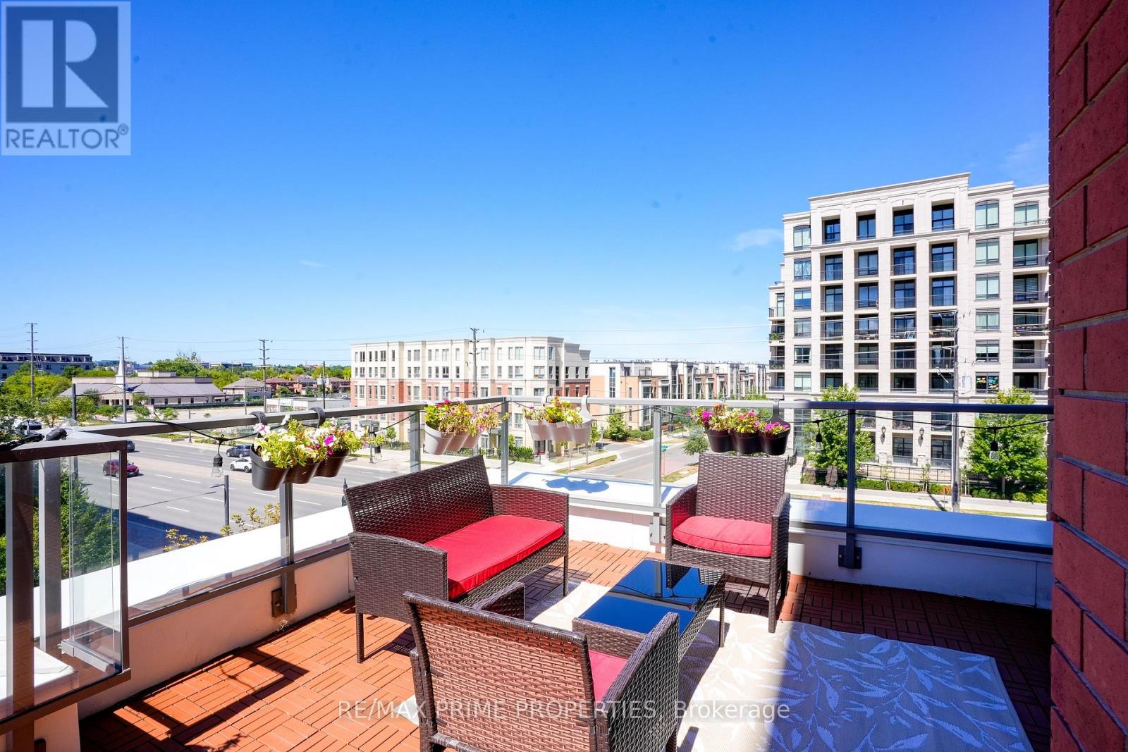 Photo 16 of 510 8228 Birchmount Road, Markham ON