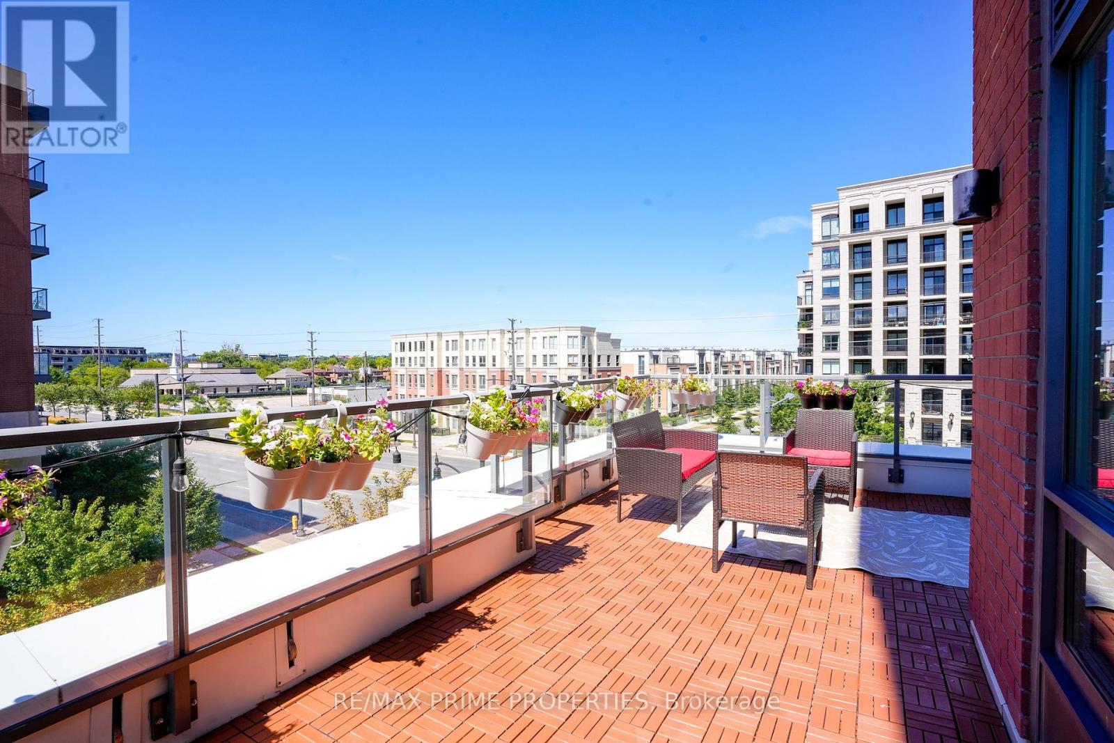 Photo 11 of 510 8228 Birchmount Road, Markham ON