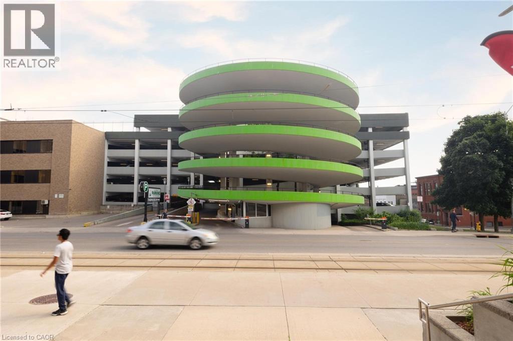 Photo 11 of 30 Duke Street W Unit 106, Kitchener ON