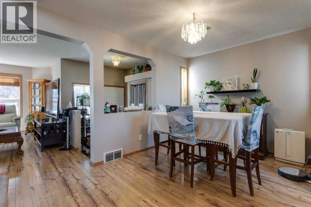 Single Family House for Sale in  Coventry Road NE Coventry Hills Calgary 