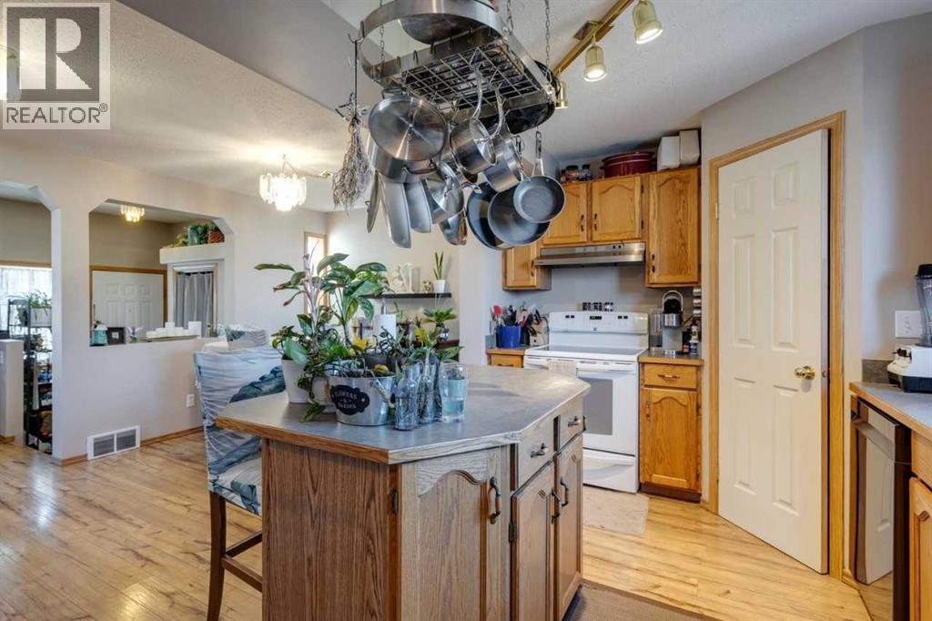 Single Family House for Sale in  Coventry Road NE Coventry Hills Calgary 