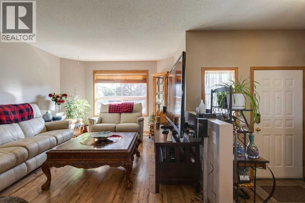 Single Family House for Sale in  Coventry Road NE Coventry Hills Calgary 