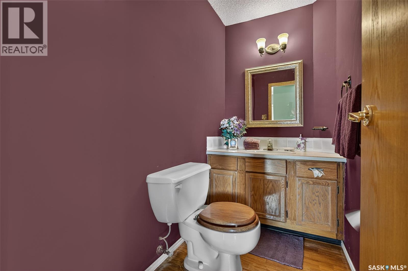 Photo 13 of 31 Bluebell Crescent, Moose Jaw SK