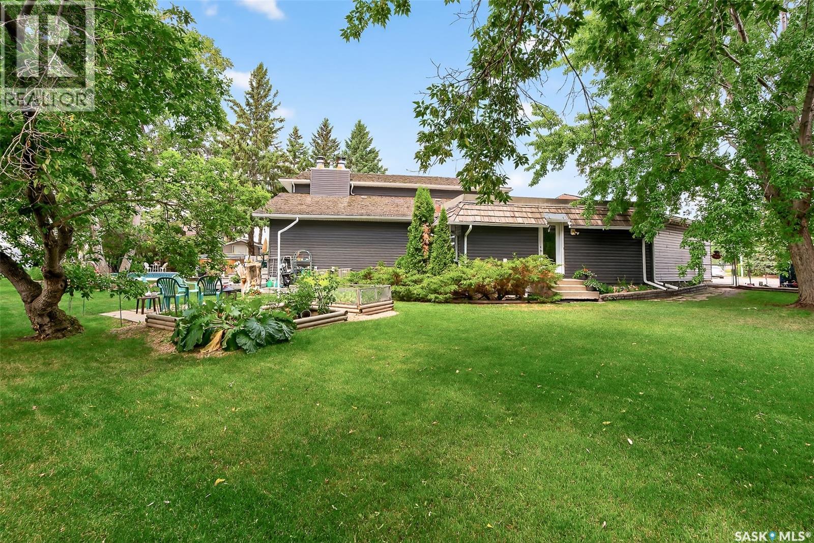 Photo 44 of 31 Bluebell Crescent, Moose Jaw SK