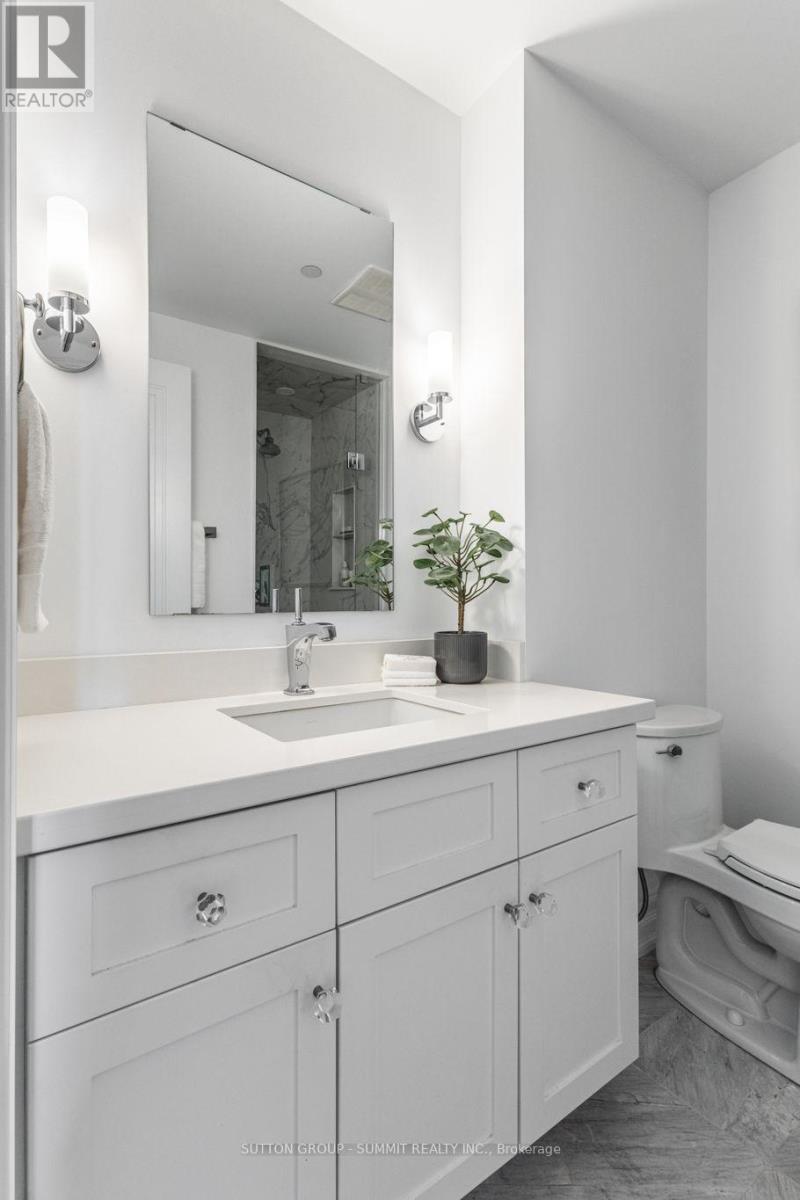 Photo 19 of 404 2060 Lakeshore Road, Burlington ON