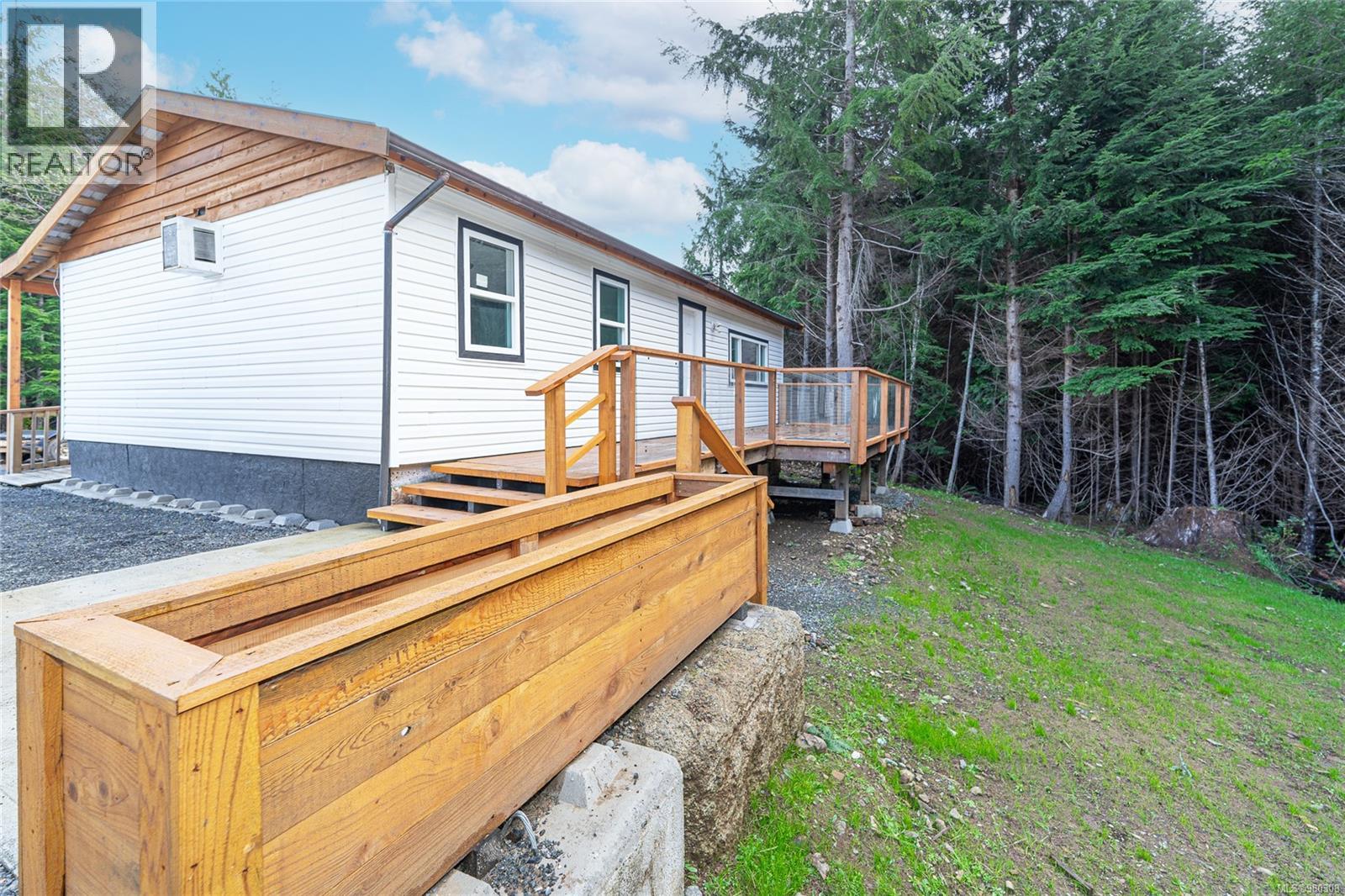 Photo 33 of 2590 Clark Rd, Sooke BC