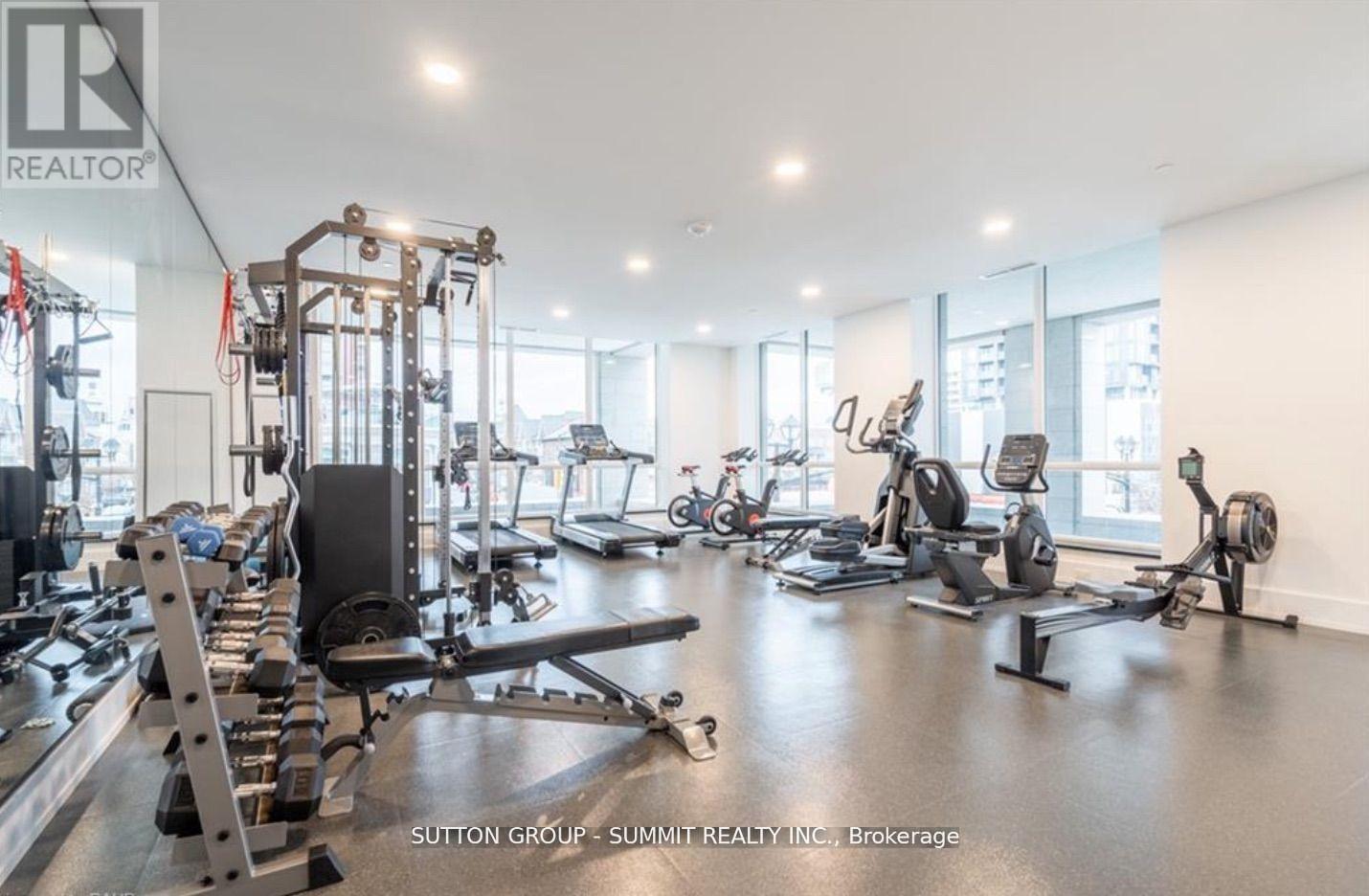 Photo 24 of 404 2060 Lakeshore Road, Burlington ON