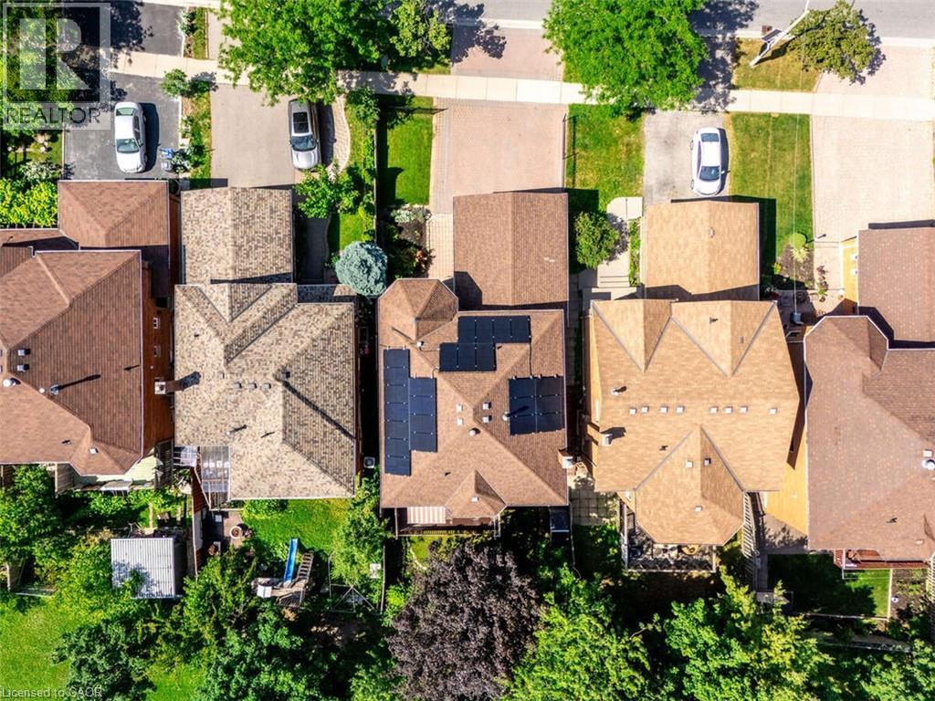 Photo 5 of 5275 Thornwood Drive, Mississauga ON