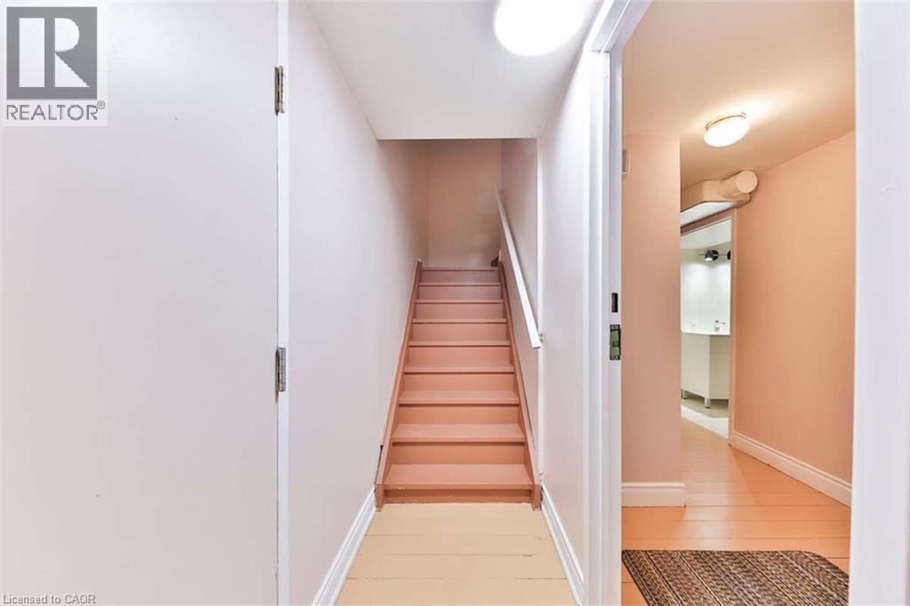 Photo 39 of 5275 Thornwood Drive, Mississauga ON