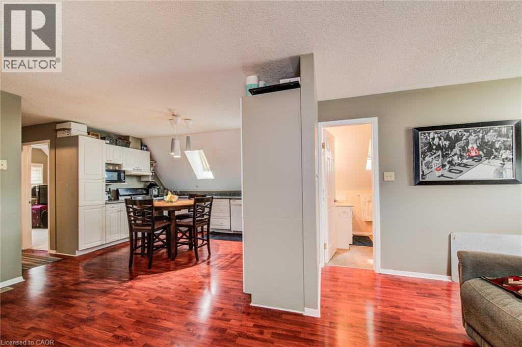 Photo 27 of 1023 Maple Leaf Street, Wellesley ON