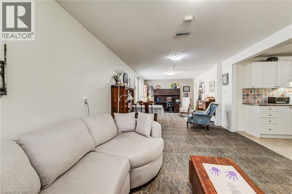 Photo 14 of 1023 Maple Leaf Street, Wellesley ON