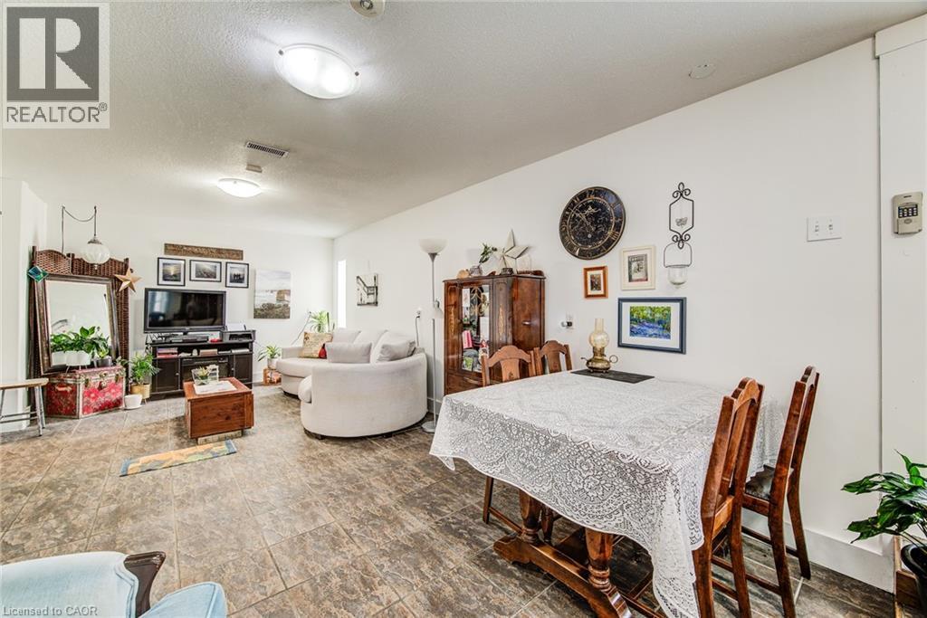 Photo 11 of 1023 Maple Leaf Street, Wellesley ON