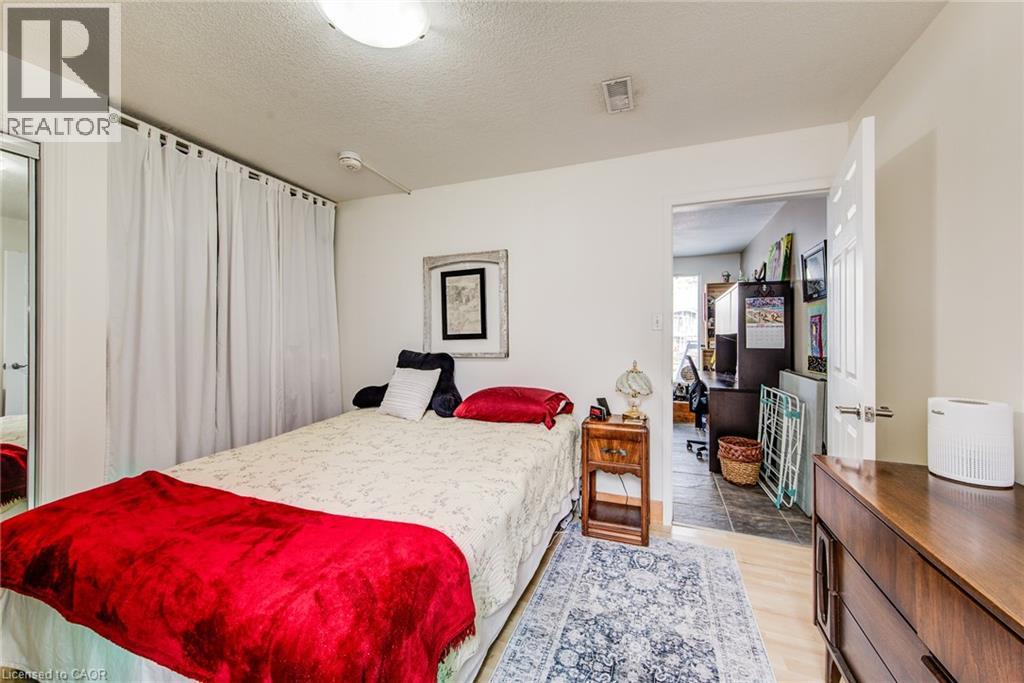 Photo 19 of 1023 Maple Leaf Street, Wellesley ON