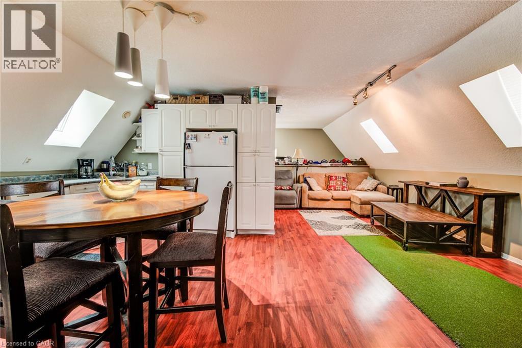 Photo 36 of 1023 Maple Leaf Street, Wellesley ON