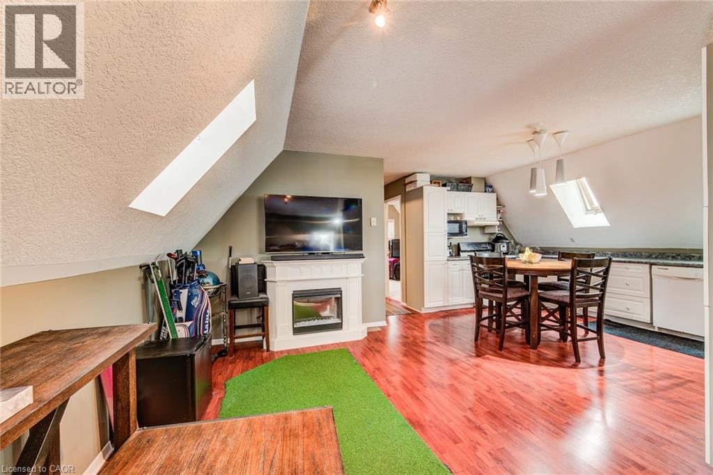 Photo 26 of 1023 Maple Leaf Street, Wellesley ON
