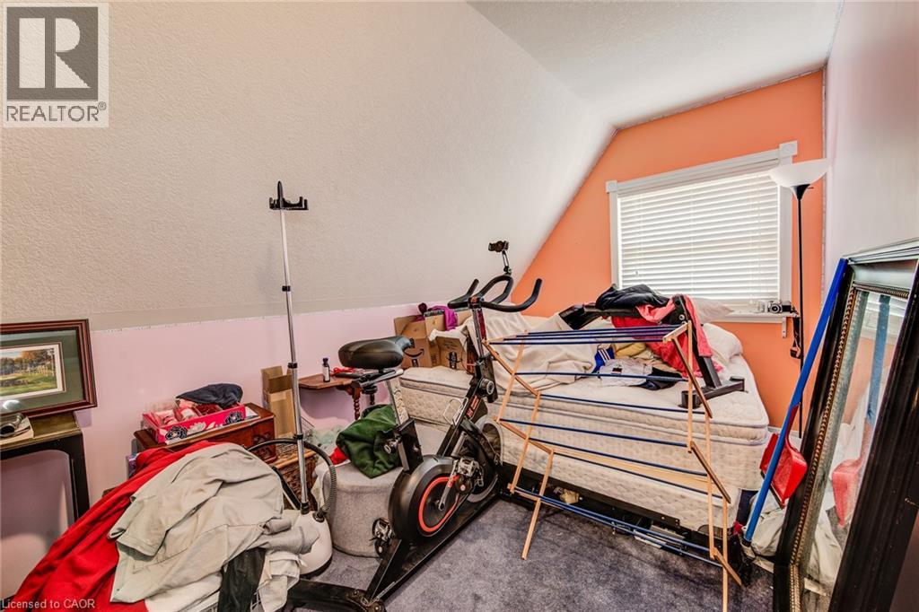 Photo 35 of 1023 Maple Leaf Street, Wellesley ON