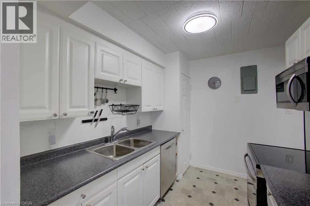 Photo 24 of 91 Conroy Crescent Unit 202, Guelph ON