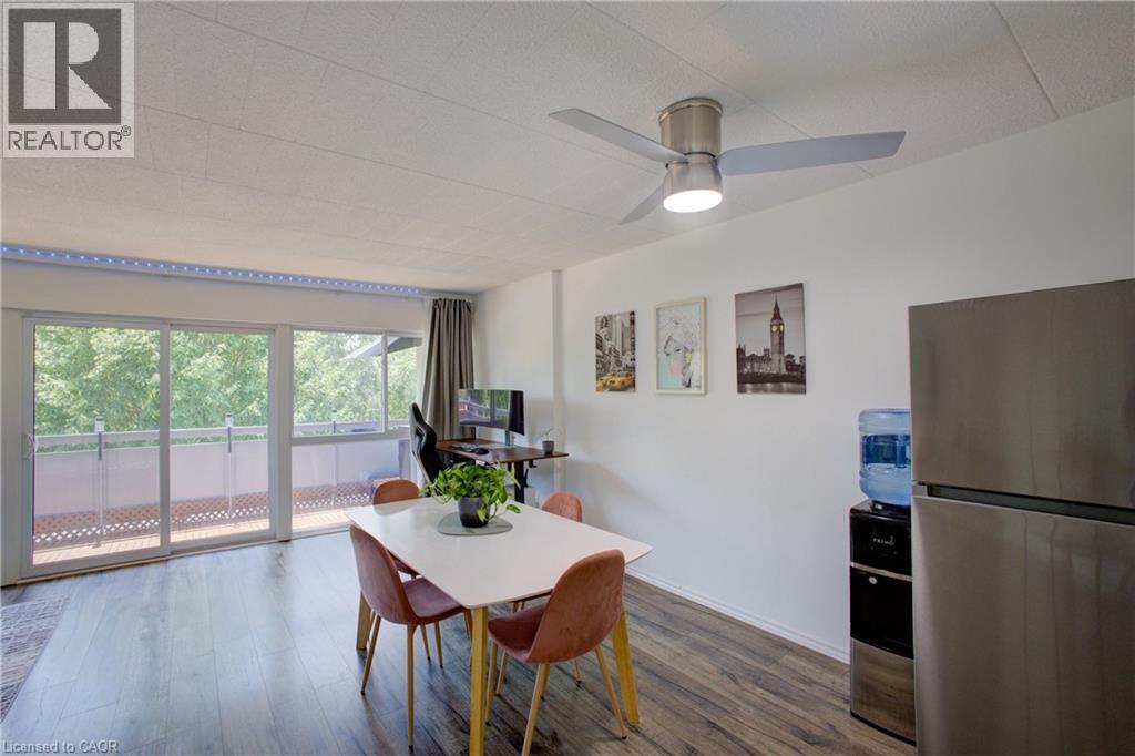 Photo 21 of 91 Conroy Crescent Unit 202, Guelph ON