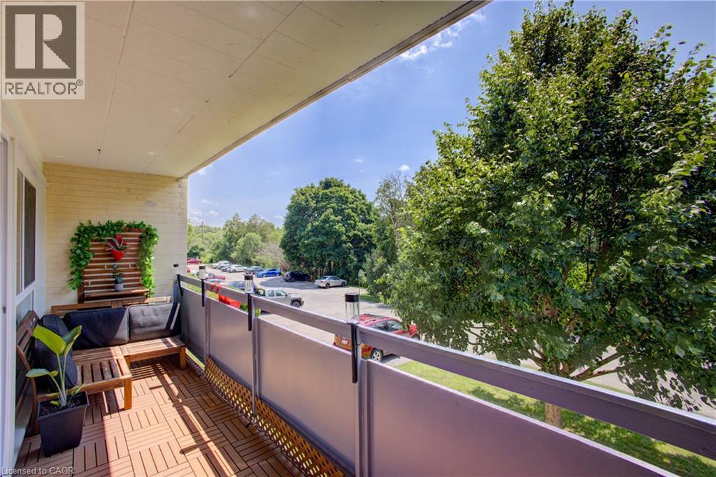 Photo 17 of 91 Conroy Crescent Unit 202, Guelph ON