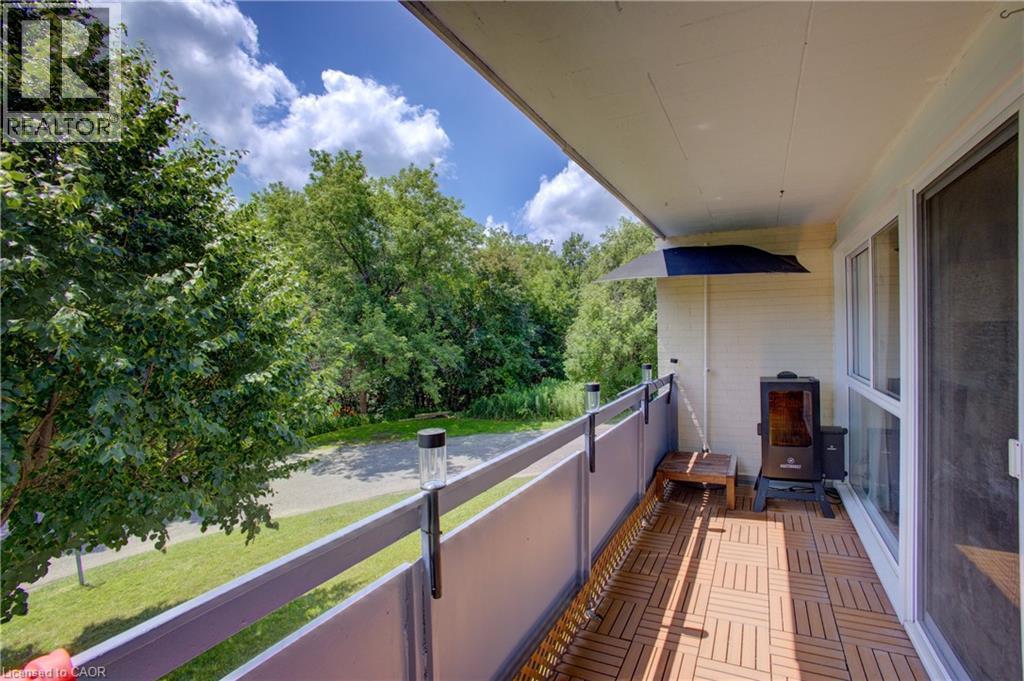 Photo 15 of 91 Conroy Crescent Unit 202, Guelph ON