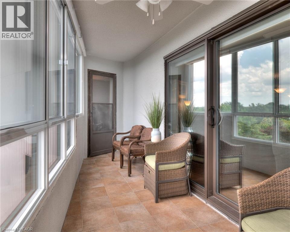 Photo 4 of 250 Glenridge Drive Unit 606, Waterloo ON