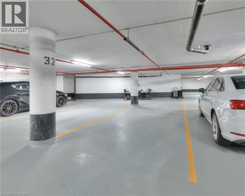 Photo 5 of 250 Glenridge Drive Unit 606, Waterloo ON
