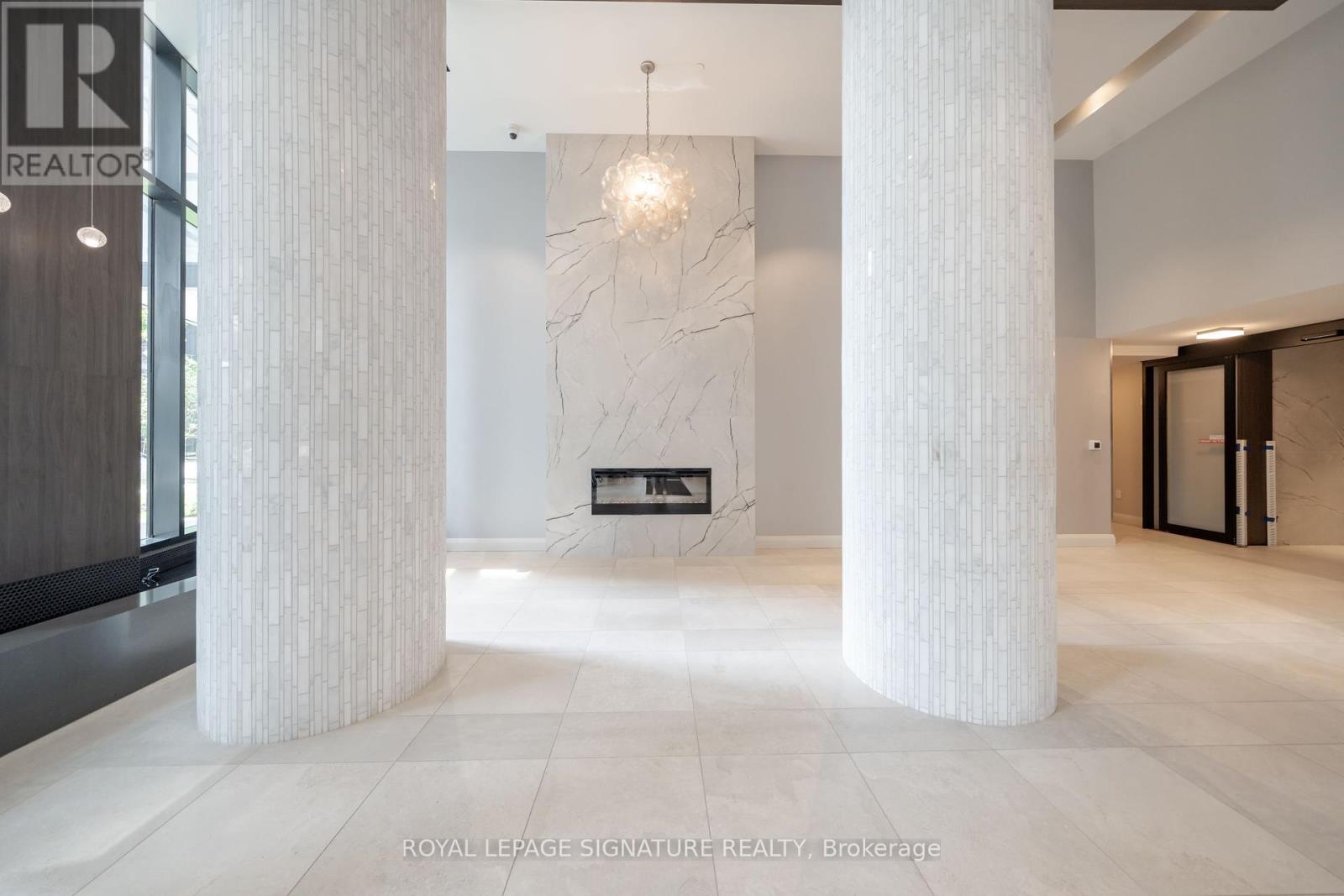 Photo 26 of 2208 38 Annie Craig Drive, Toronto ON