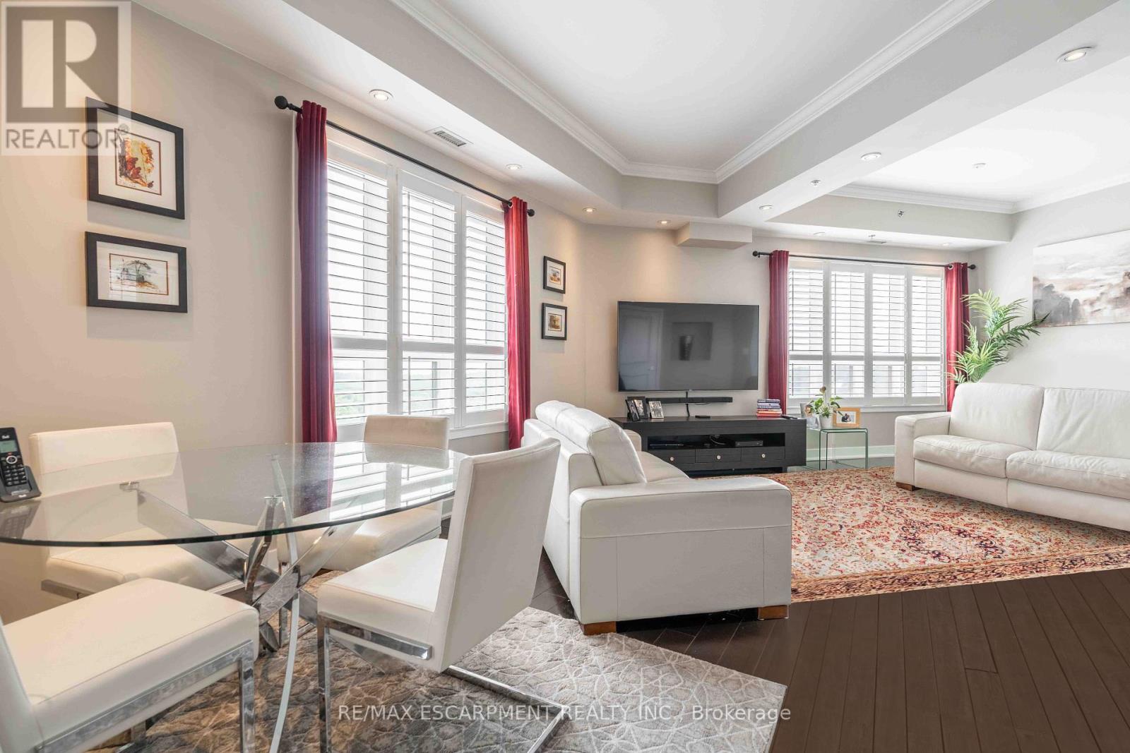 Photo 17 of 422 5317 Upper Middle Road, Burlington ON
