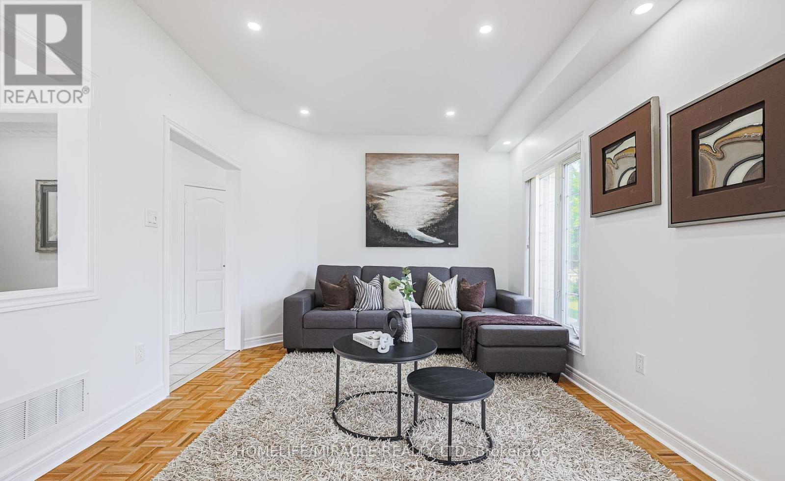 Photo 45 of 185 Mountainash Road, Brampton ON