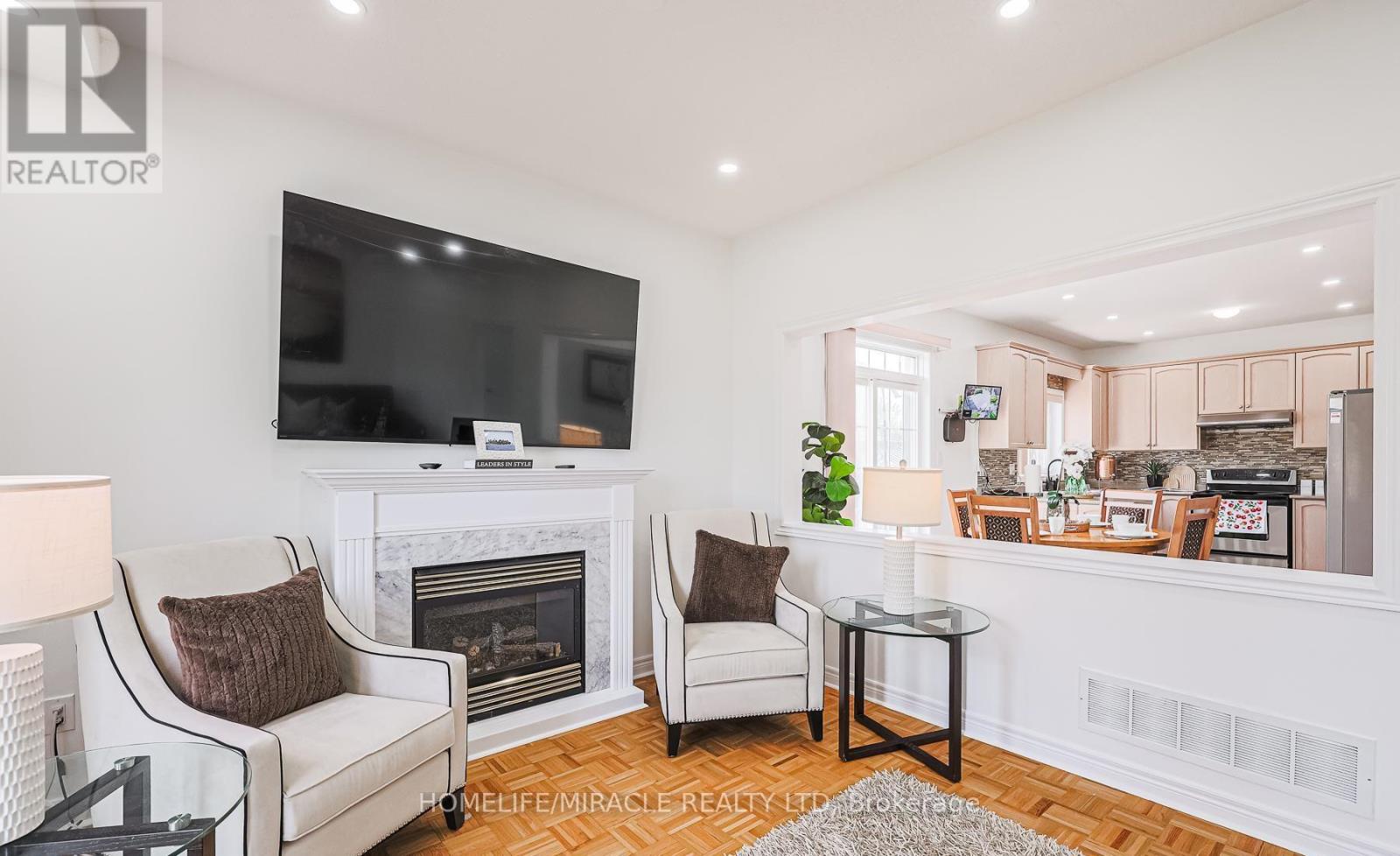 Photo 23 of 185 Mountainash Road, Brampton ON