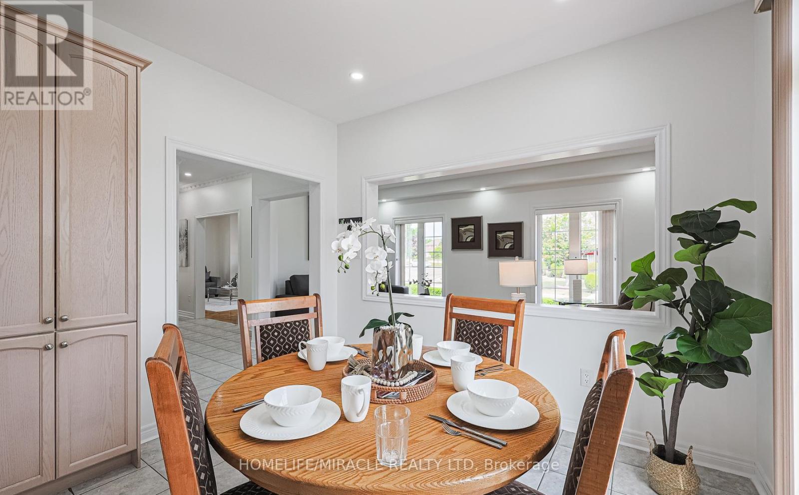Photo 36 of 185 Mountainash Road, Brampton ON