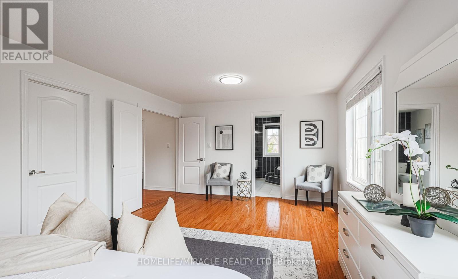 Photo 21 of 185 Mountainash Road, Brampton ON