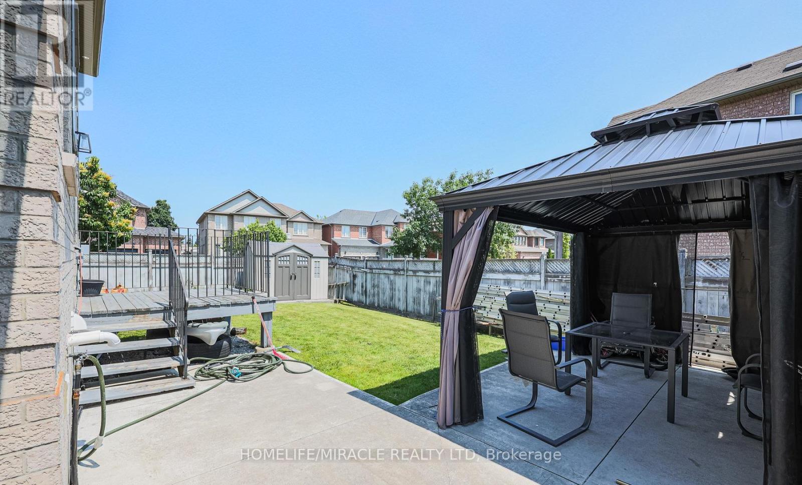 Photo 30 of 185 Mountainash Road, Brampton ON