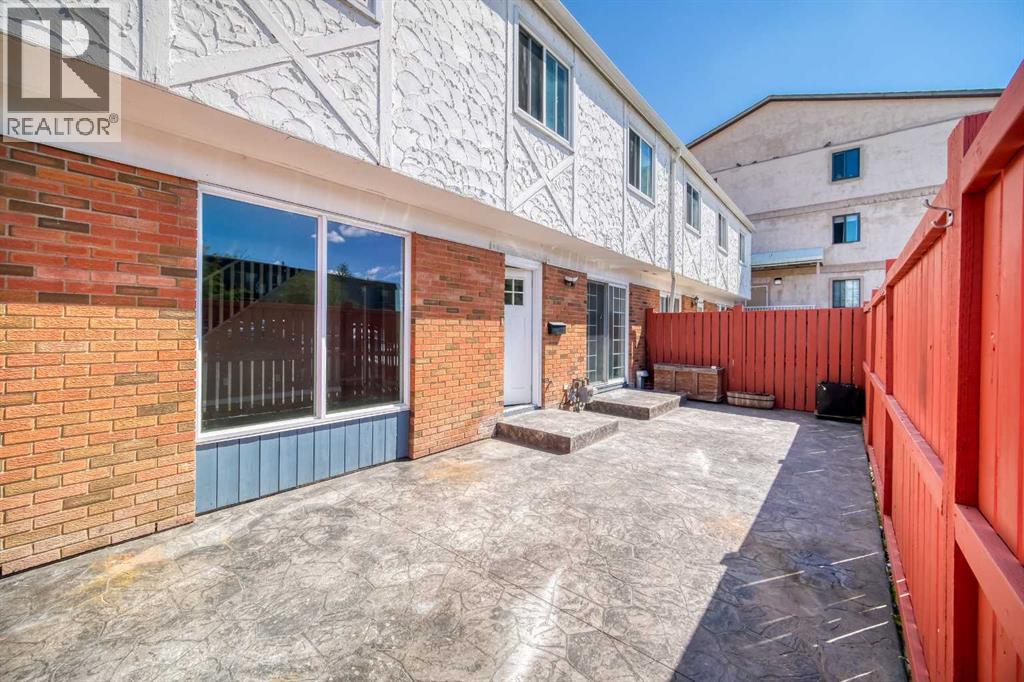 6, 6829 Centre Street NW, Calgary, Alberta