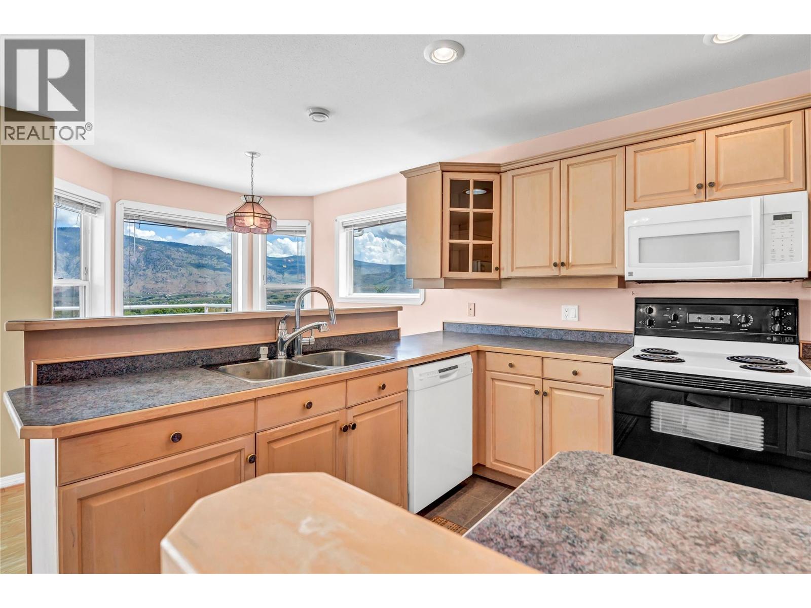 12113 Glen Abbey Court, Osoyoos